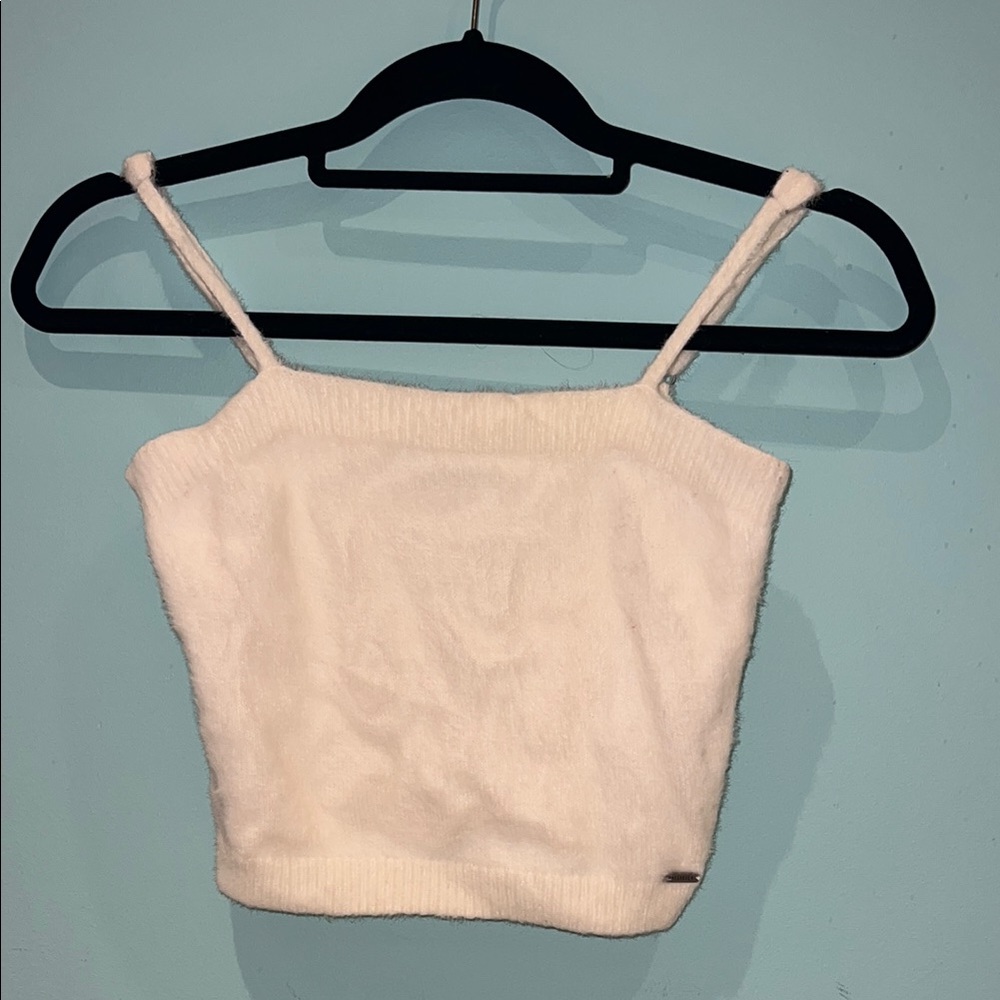 Hollister Fuzzy Tank